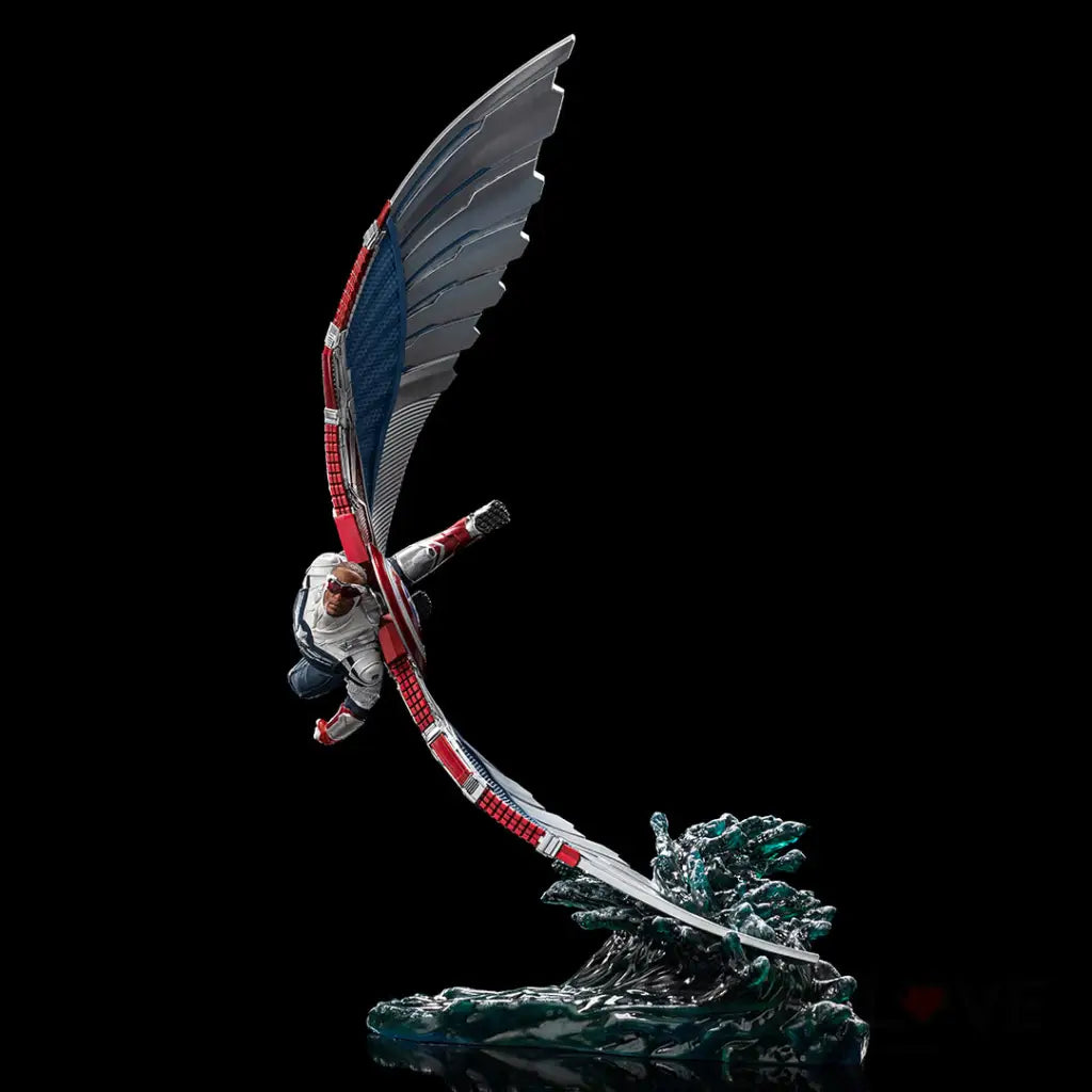 Captain America Sam Wilson Deluxe Art Scale 1/10 Preorder