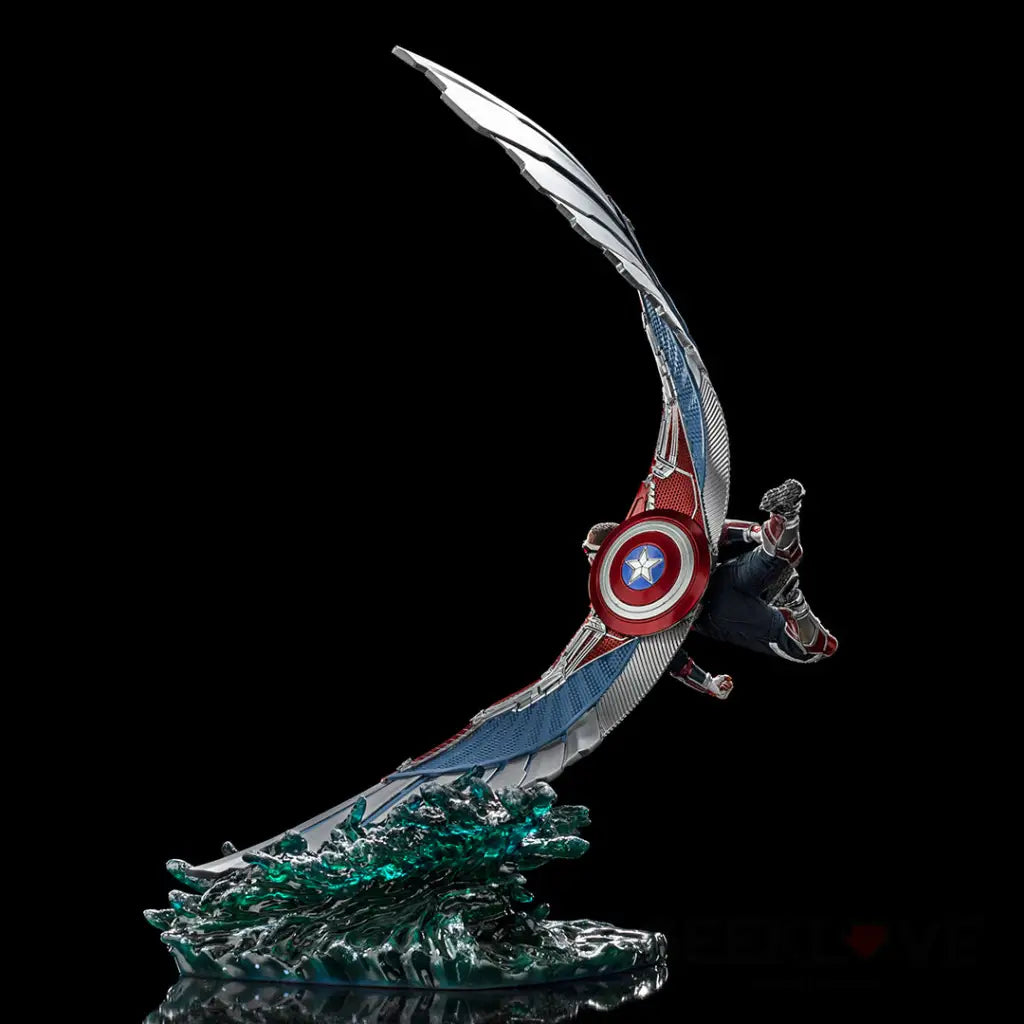 Captain America Sam Wilson Deluxe Art Scale 1/10 Preorder