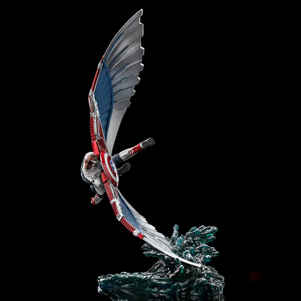 Captain America Sam Wilson Deluxe Art Scale 1/10 Preorder