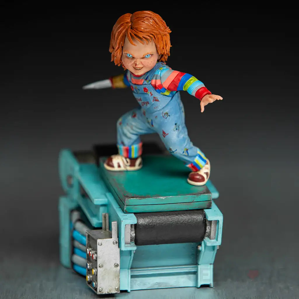 Child's Play II Chucky - 1/10 Art Scale Statue - GeekLoveph
