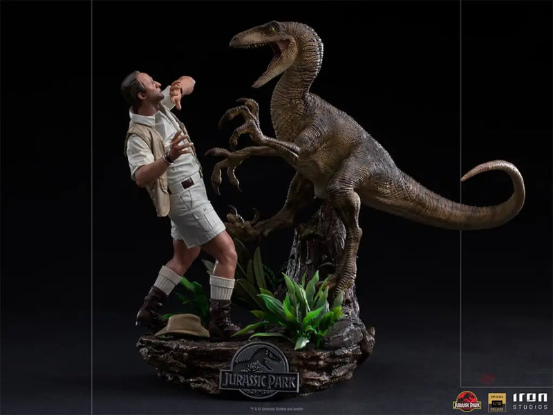 Clever Girl Deluxe Art Scale 1/10 Statue - Jurassic Park