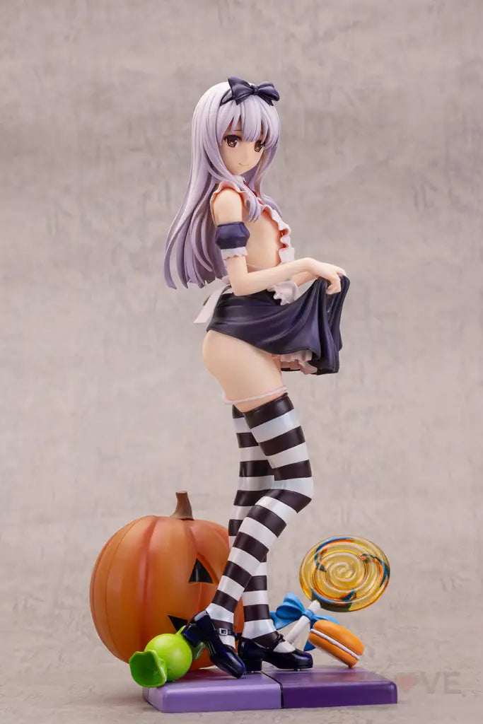 Comic Aun Alice illustration by Kurehito Misaki Gothic ver. - GeekLoveph