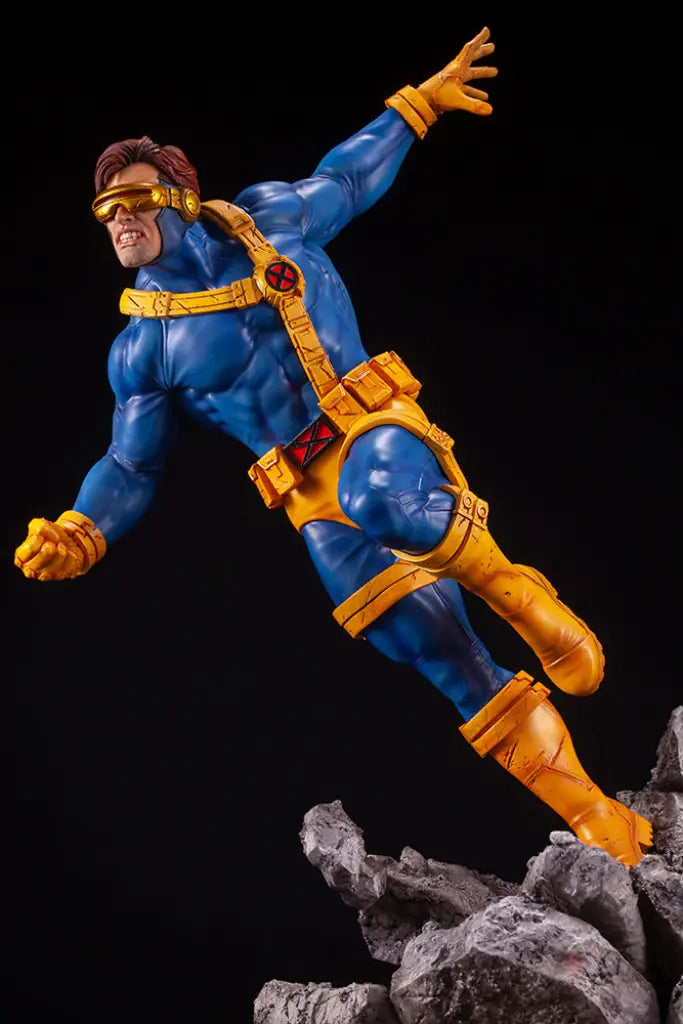 Cyclops X-Men Fine Art Statue - GeekLoveph