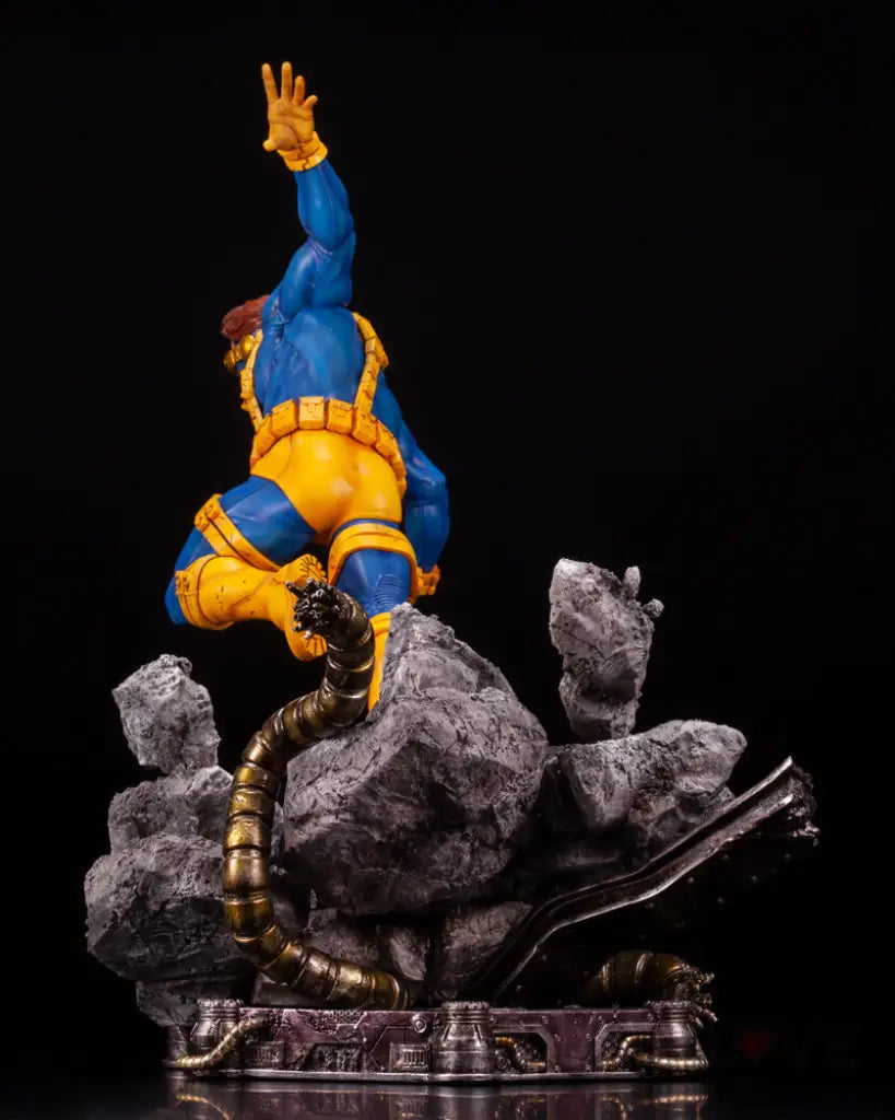 Cyclops X-Men Fine Art Statue - GeekLoveph
