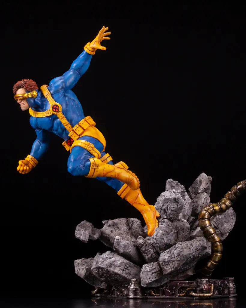 Cyclops X-Men Fine Art Statue - GeekLoveph
