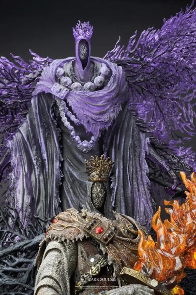 Dark Souls III Pontiff Sulyvahn 1/7 Scale Deluxe Statue - GeekLoveph