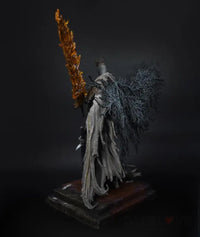 Dark Souls III Pontiff Sulyvahn 1/7 Scale Statue - GeekLoveph