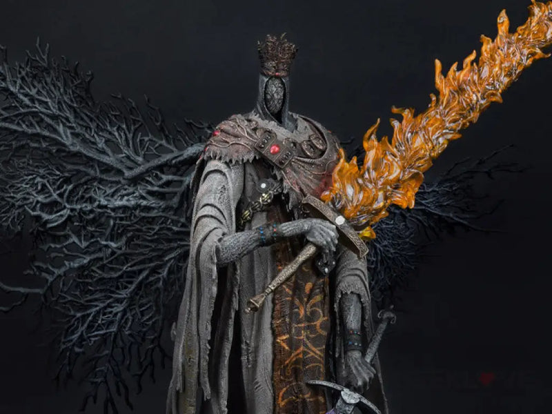 Dark Souls III Pontiff Sulyvahn 1/7 Scale Statue