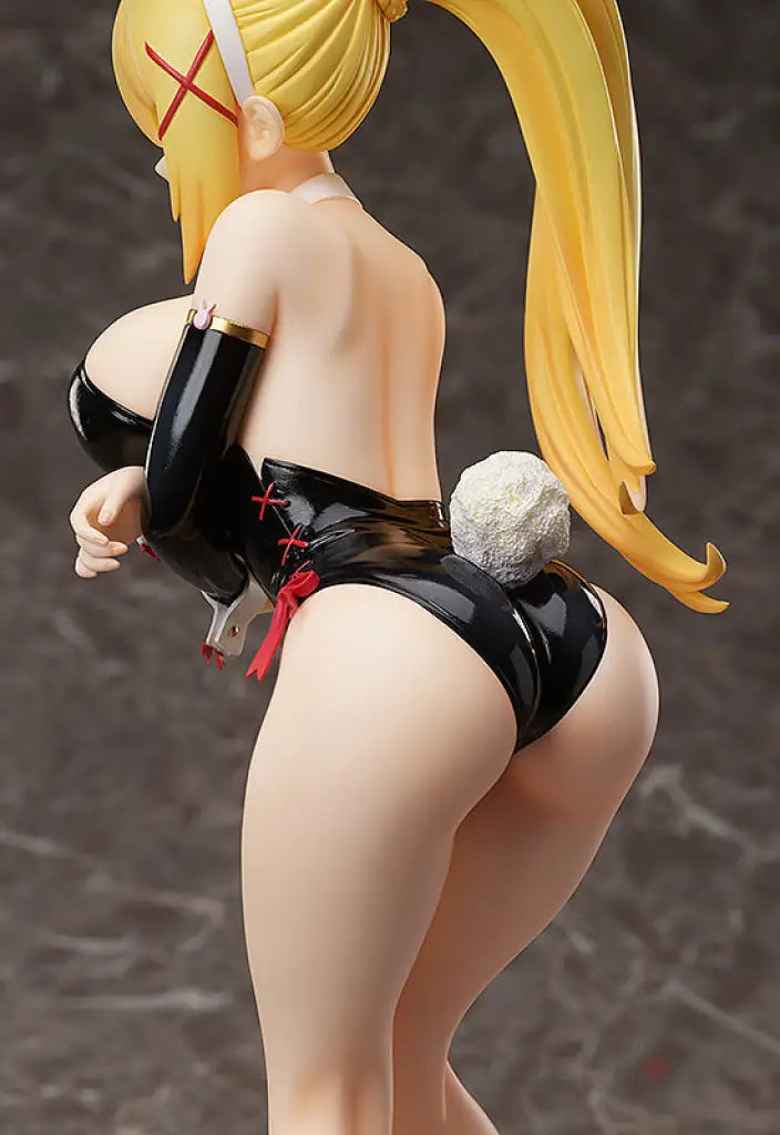 Darkness Bare Leg Bunny Ver. Preorder