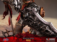 Darksiders - War 1/6 Scale Statue - GeekLoveph