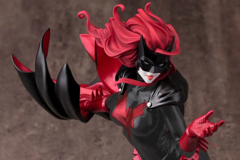 DC Comics Batwoman 2nd Edition Bishoujo Statue