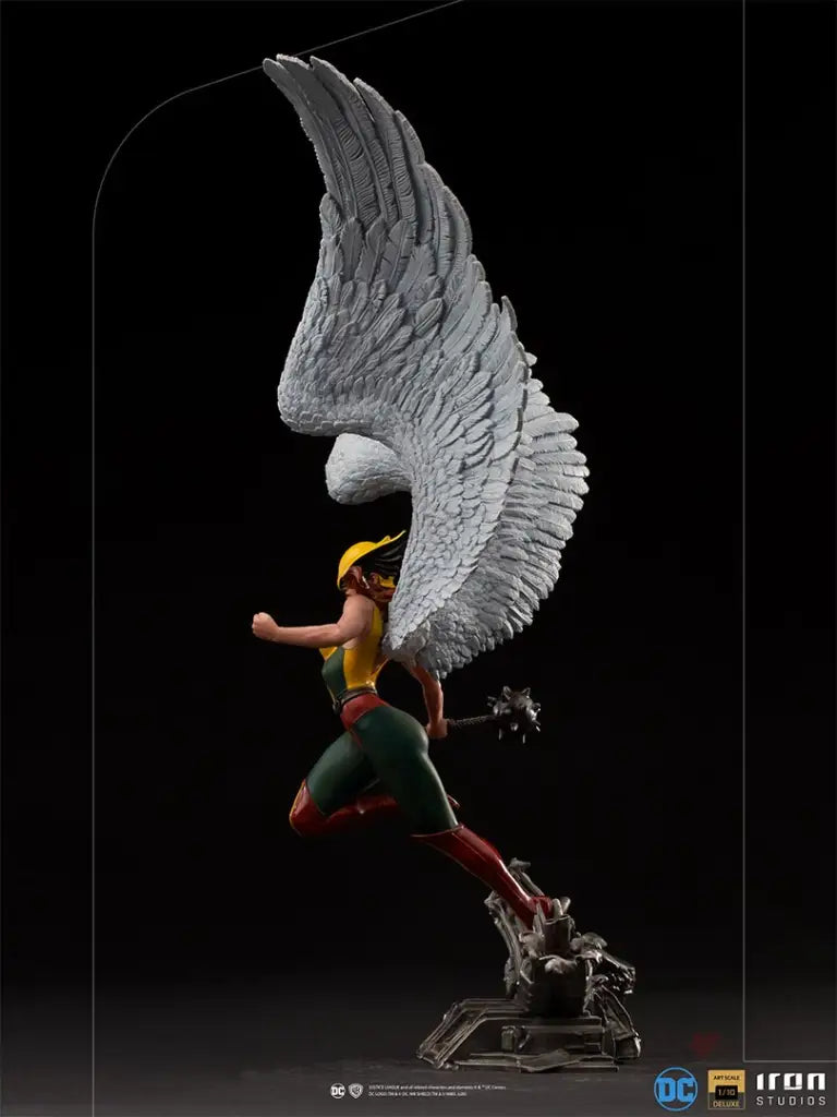 DC Comics Hawkgirl Deluxe Art Scale 1/10 Statue - GeekLoveph