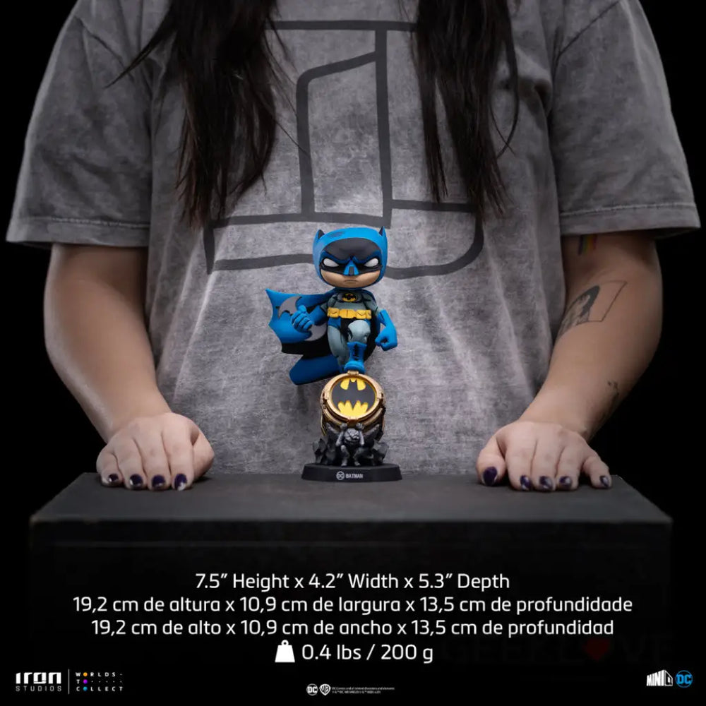 DC Comics MiniCo Batman on Bat-Signal (Blue Variant) Figure Mini Co.