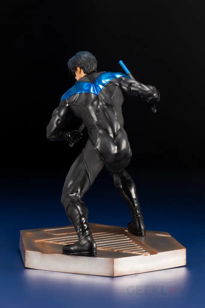 Dc Comics Nightwing Titans Series Artfx Statue Back Order