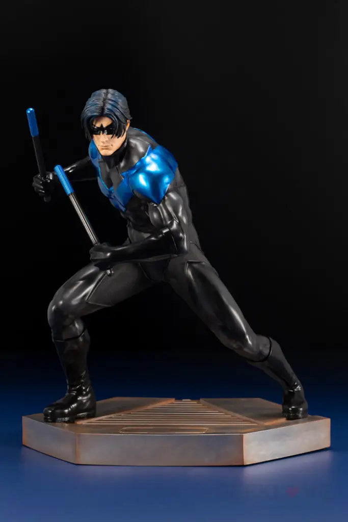 Dc Comics Nightwing Titans Series Artfx Statue Back Order