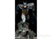 DC Premium Collectible Batman 1972 Limited Edition Statue - GeekLoveph