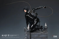 DC Rebirth - Catwoman Statue - GeekLoveph
