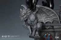 DC Rebirth - Catwoman Statue - GeekLoveph