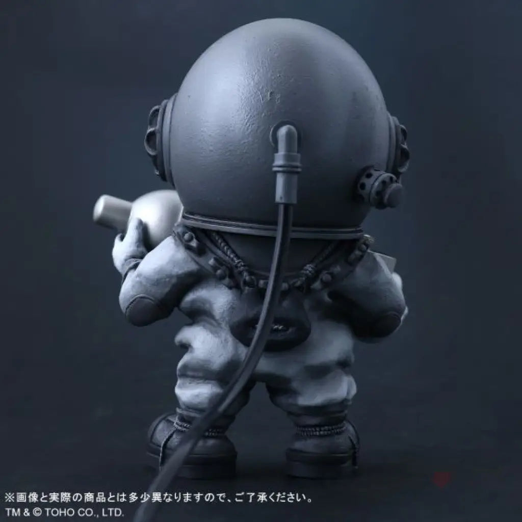 DefoReal Dr. Serizawa 2019 - GeekLoveph