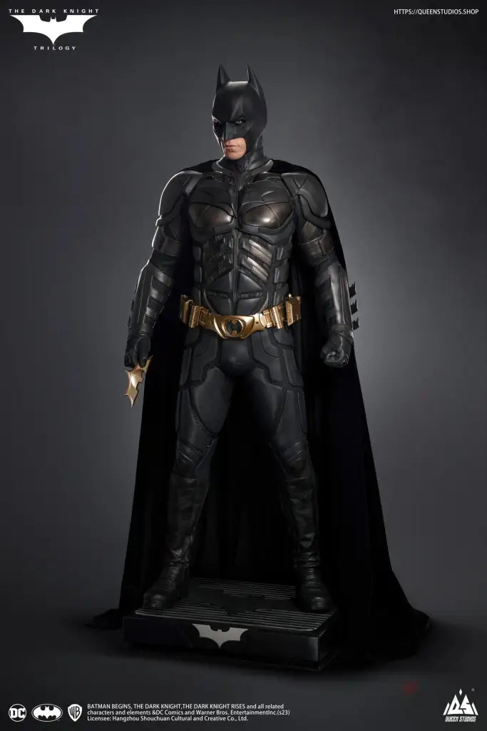 Deluxe Edition Christian Bale 1/1 Bust + The Dark Knight Batman Statue (With Interchangeable Head