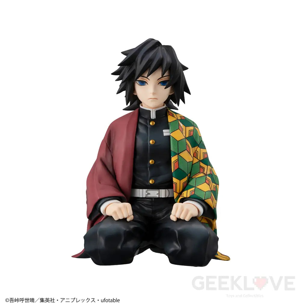 Demon Slayer G.E.M. Palm Size Giyu With Gift - GeekLoveph
