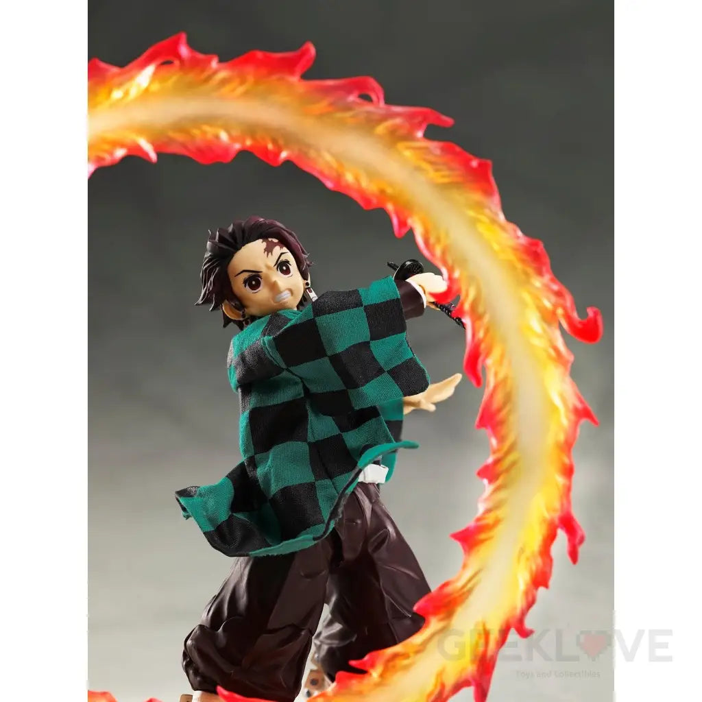 Demon Slayer Kimetsu no Yaiba BUZZmod. Tanjiro Kamado 1/12 Scale Figure - GeekLoveph