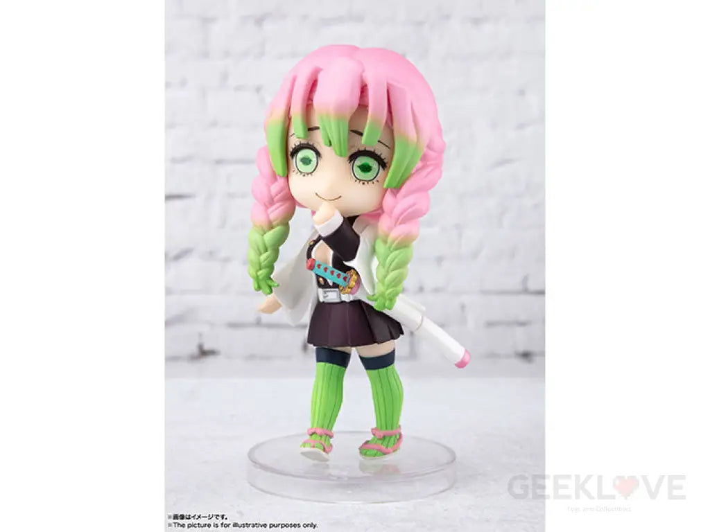 Demon Slayer: Kimetsu no Yaiba Figuarts mini Mitsuri Kanroji - GeekLoveph