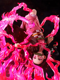 Demon Slayer Kimetsu no Yaiba Nezuko Kamado Exploding blood 1/8 Scale Figure - GeekLoveph