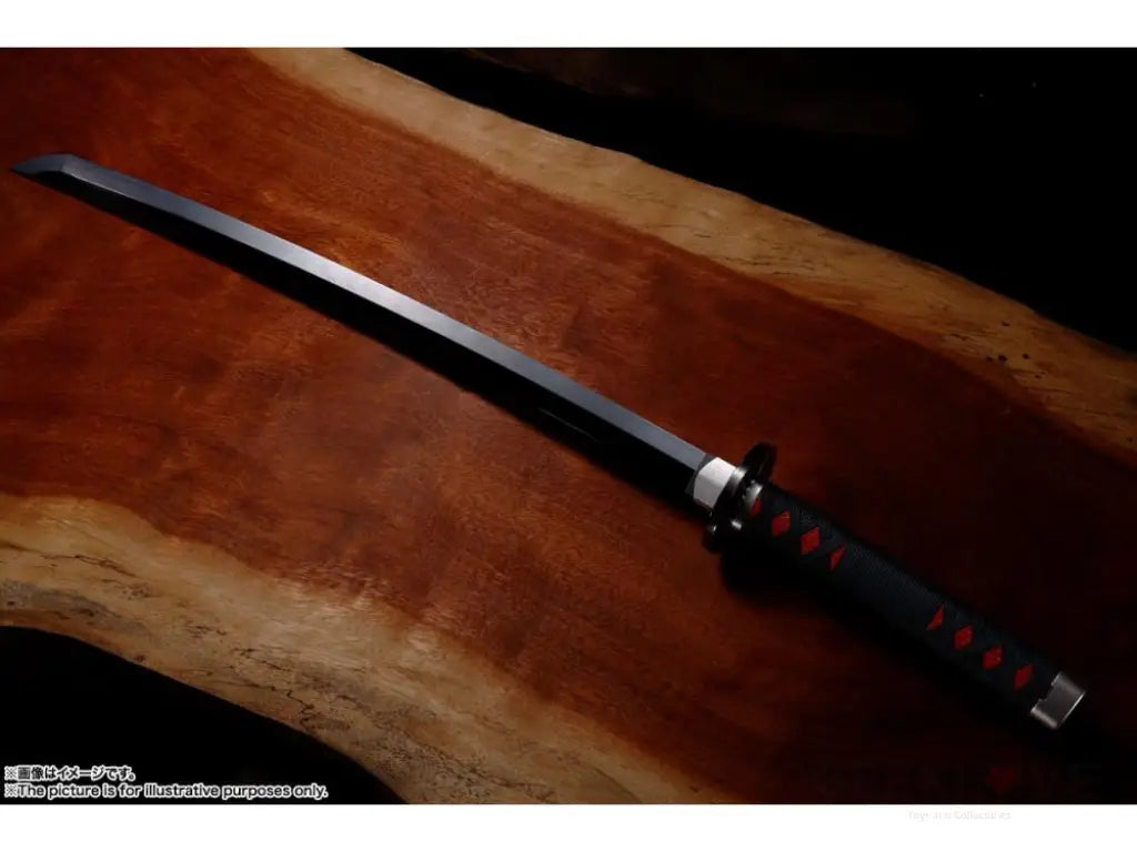 Demon Slayer: Kimetsu no Yaiba Proplica Tanjiro Kamado's Nichirin Sword - GeekLoveph