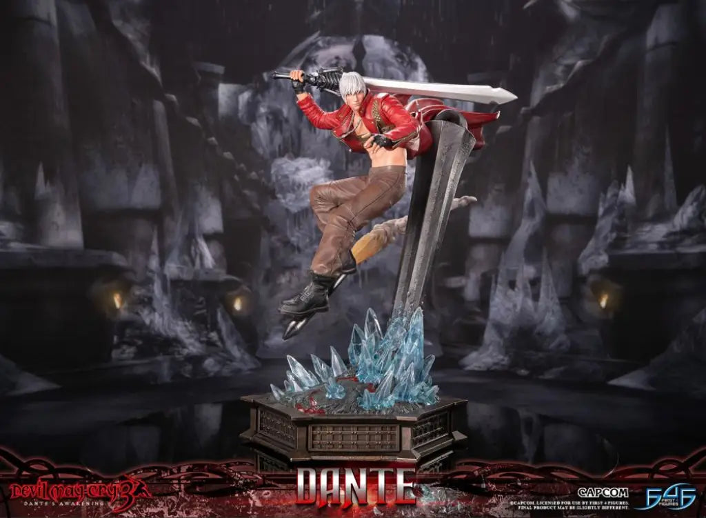 Devil May Cry 3 Dante Statue