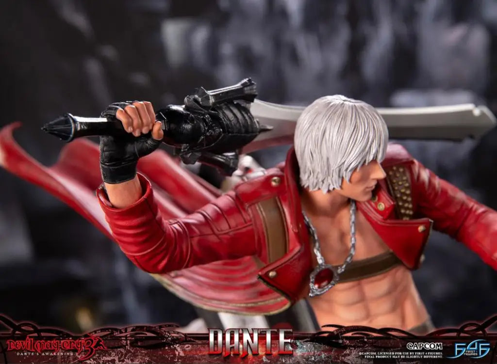 Devil May Cry 3 Dante Statue