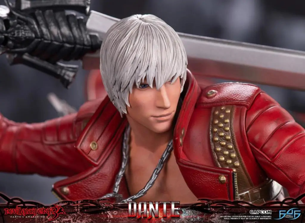 Devil May Cry 3 Dante Statue