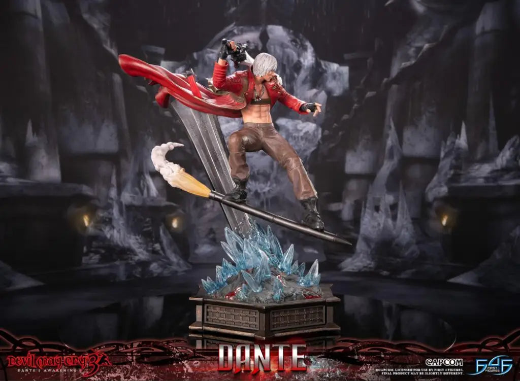 Devil May Cry 3 Dante Statue