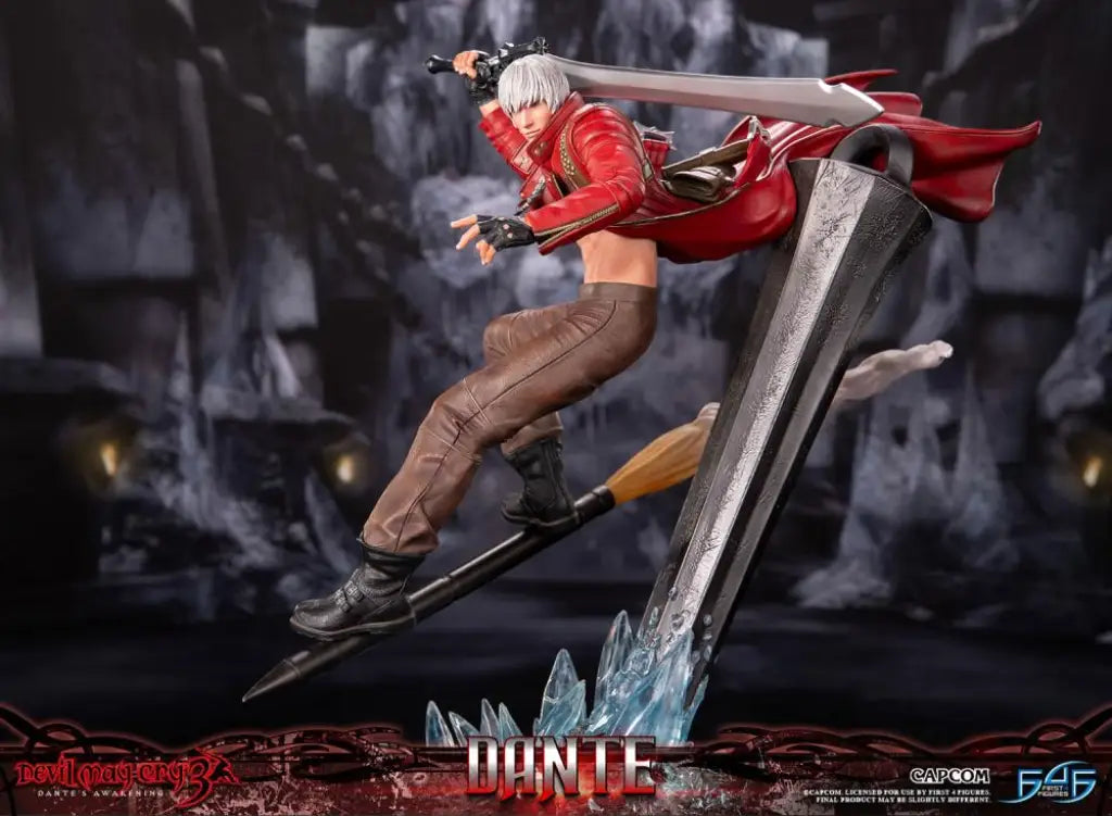 Devil May Cry 3 Dante Statue