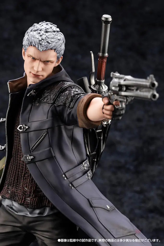 Devil May Cry 5 - Nero ARTFX J - GeekLoveph