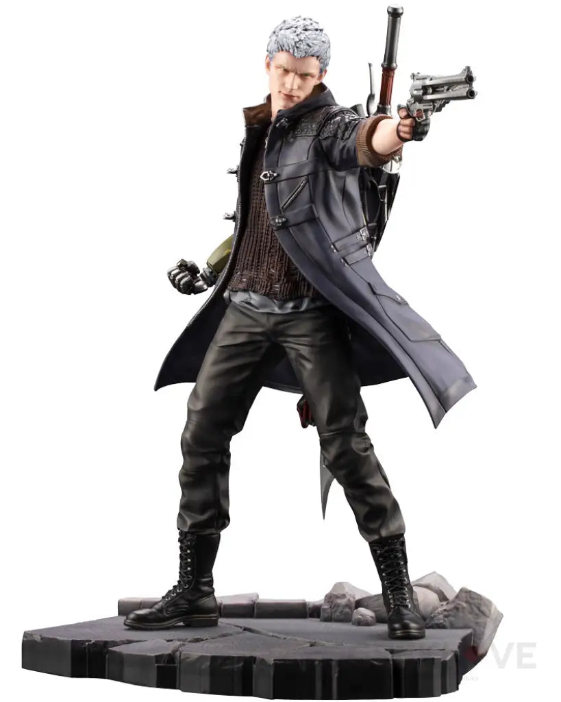 Devil May Cry 5 - Nero ARTFX J - GeekLoveph