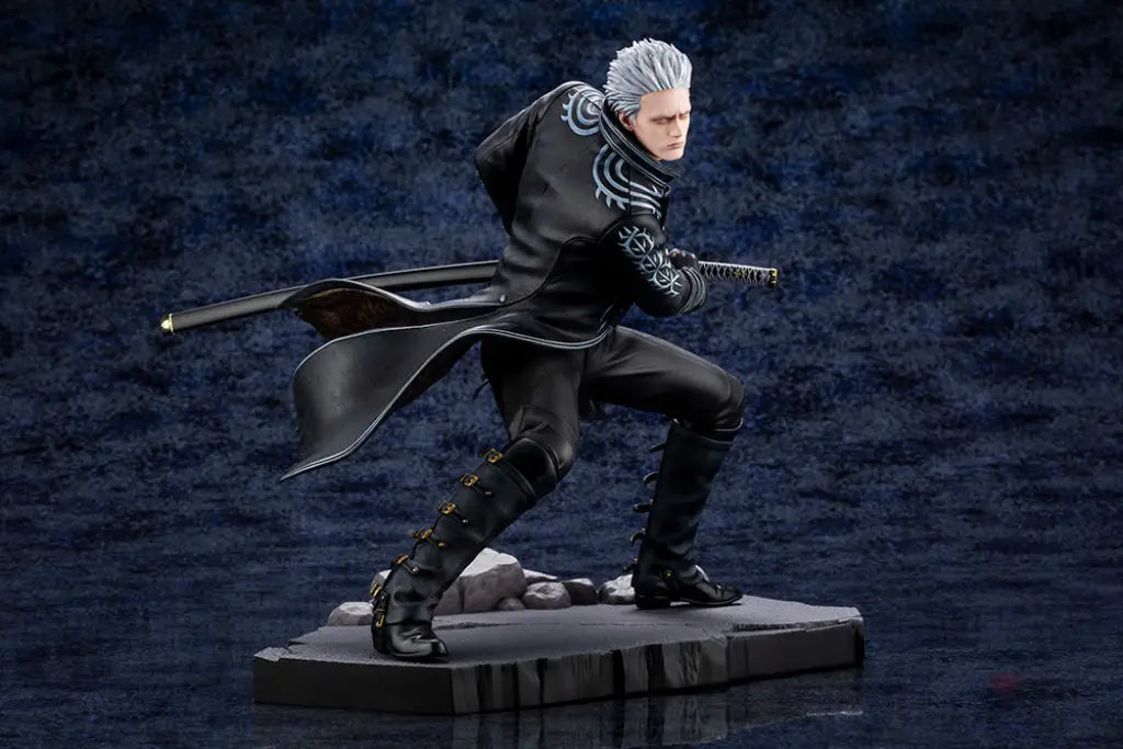 Devil May Cry 5 Vergil ARTFX J - GeekLoveph
