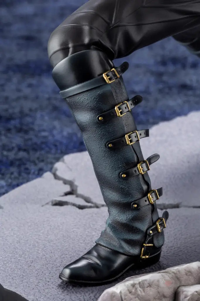 Devil May Cry 5 Vergil ARTFX J - GeekLoveph