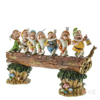 Disney Traditions: Seven Dwarfs - Homeward Bound - GeekLoveph