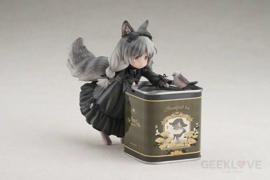 DLC Series Tea Time Cats - Li Hua Figurine - GeekLoveph