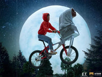 E.T. & Elliot Deluxe 1/10 Art Scale Statue - GeekLoveph