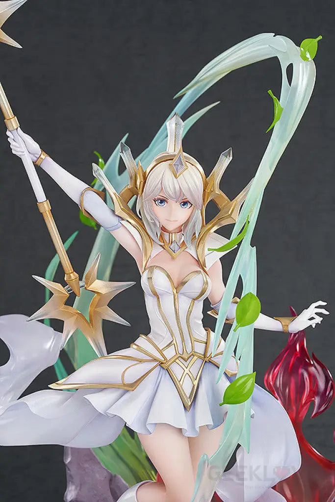 Elementalist Lux - GeekLoveph