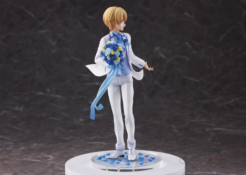 Eugeo (White Suit Ver.) 1/7 Scale Figure - GeekLoveph