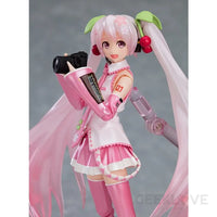 Figma Sakura Miku - GeekLoveph