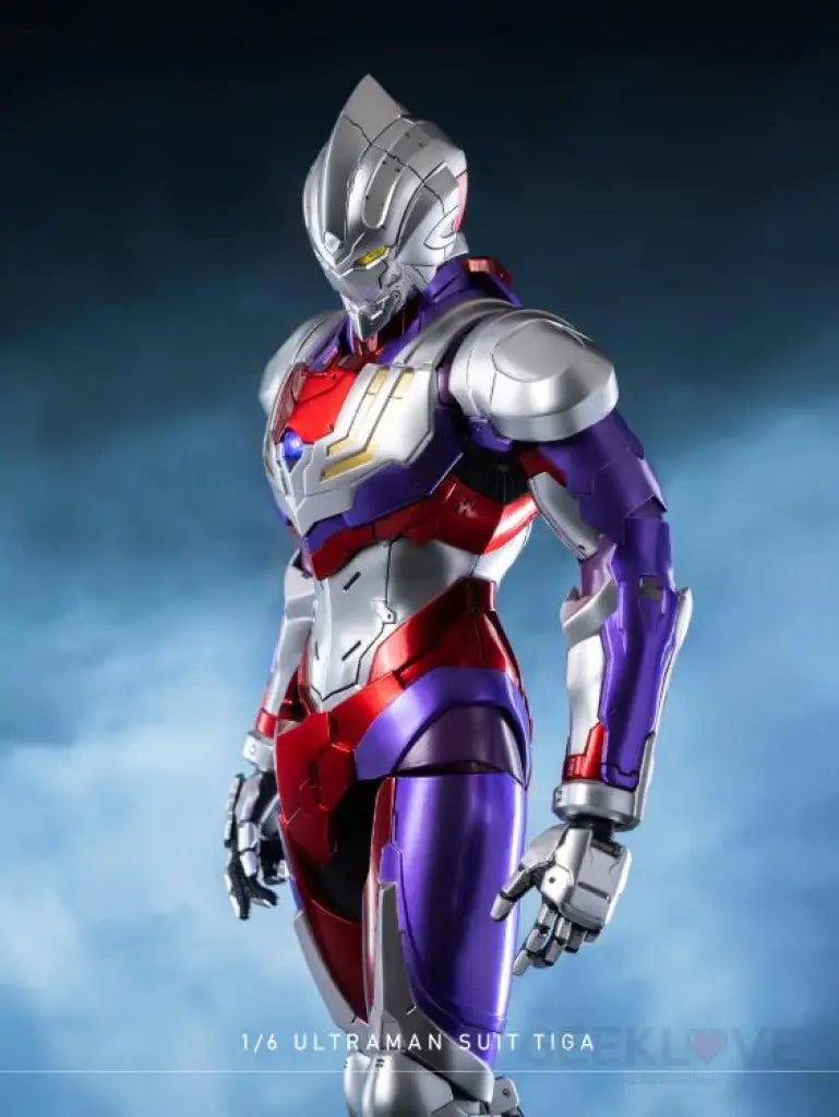 FigZero Ultraman Suit Tiga 1/6 Scale Figure - GeekLoveph