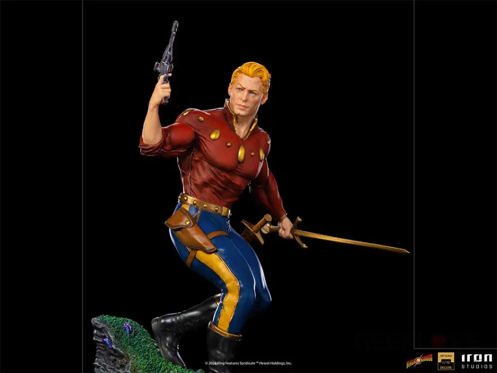 Flash Gordon Deluxe 1/10 Art Scale Statue - GeekLoveph