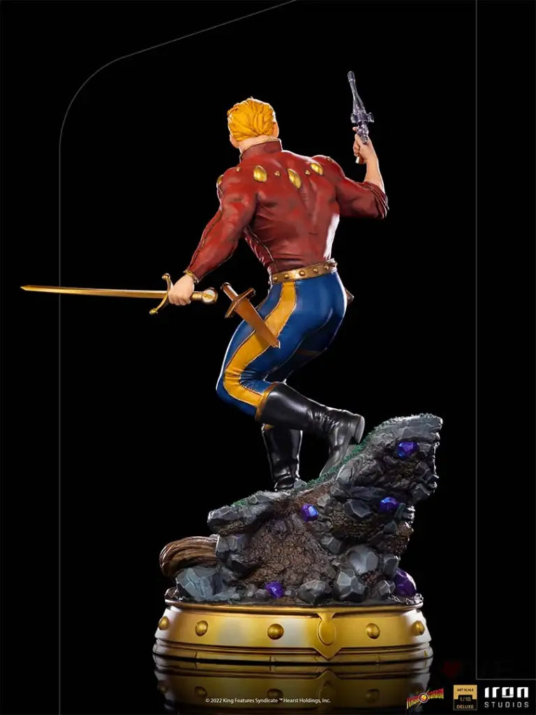 Flash Gordon Deluxe 1/10 Art Scale Statue - GeekLoveph