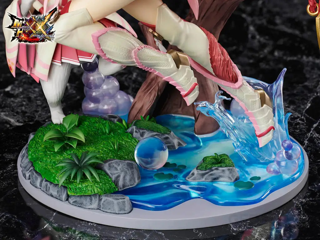 Furyu: MONSTER HUNTER XX Mitsune Series Female Gunner - GeekLoveph