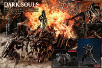 Game Piece Collection Dark Souls - Knight of Astra Oscar and Chaos Witch Quelaag - GeekLoveph