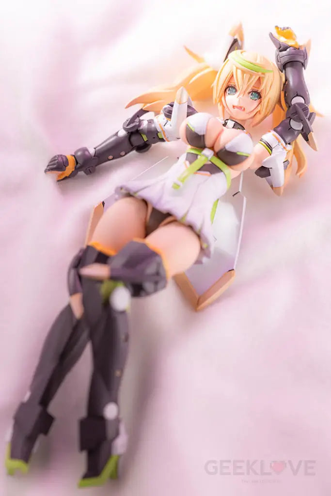 Gene (Stella Tears Ver.) Preorder
